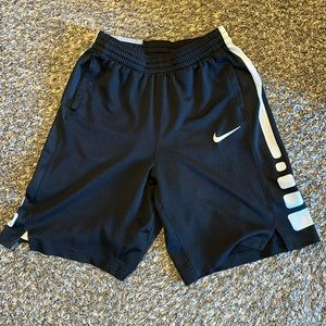 Nike elite dri-fit shorts youth XL